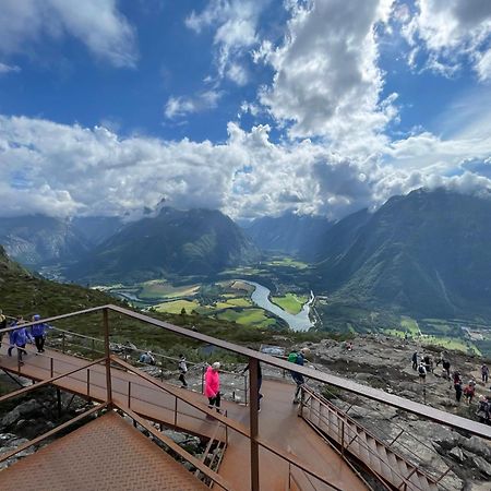 Bakkebo Trollstigen Appartement Åndalsnes Buitenkant foto